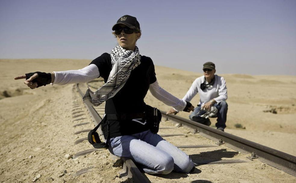 Kathryn Bigelow, durante el rodaje de 'En tierra hostil'.