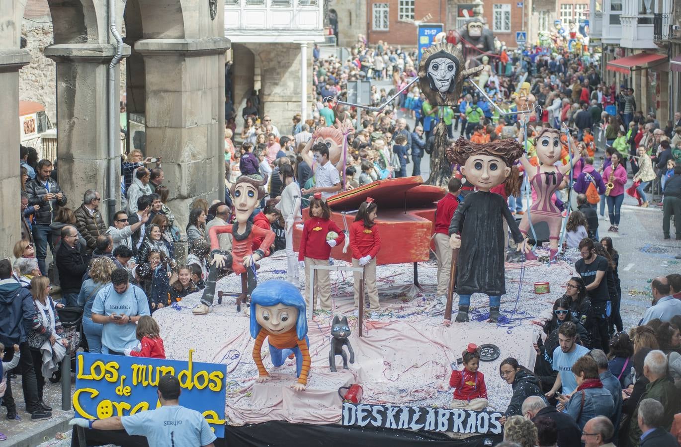 Las carrozas regresan a las calles de Reinosa