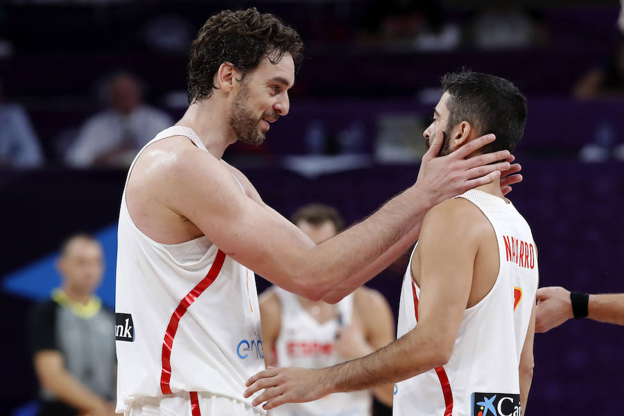 La selección española de baloncesto venció a Rusia en el duelo por el metal y último encuentro de Juan Carlos Navarro como internacional.