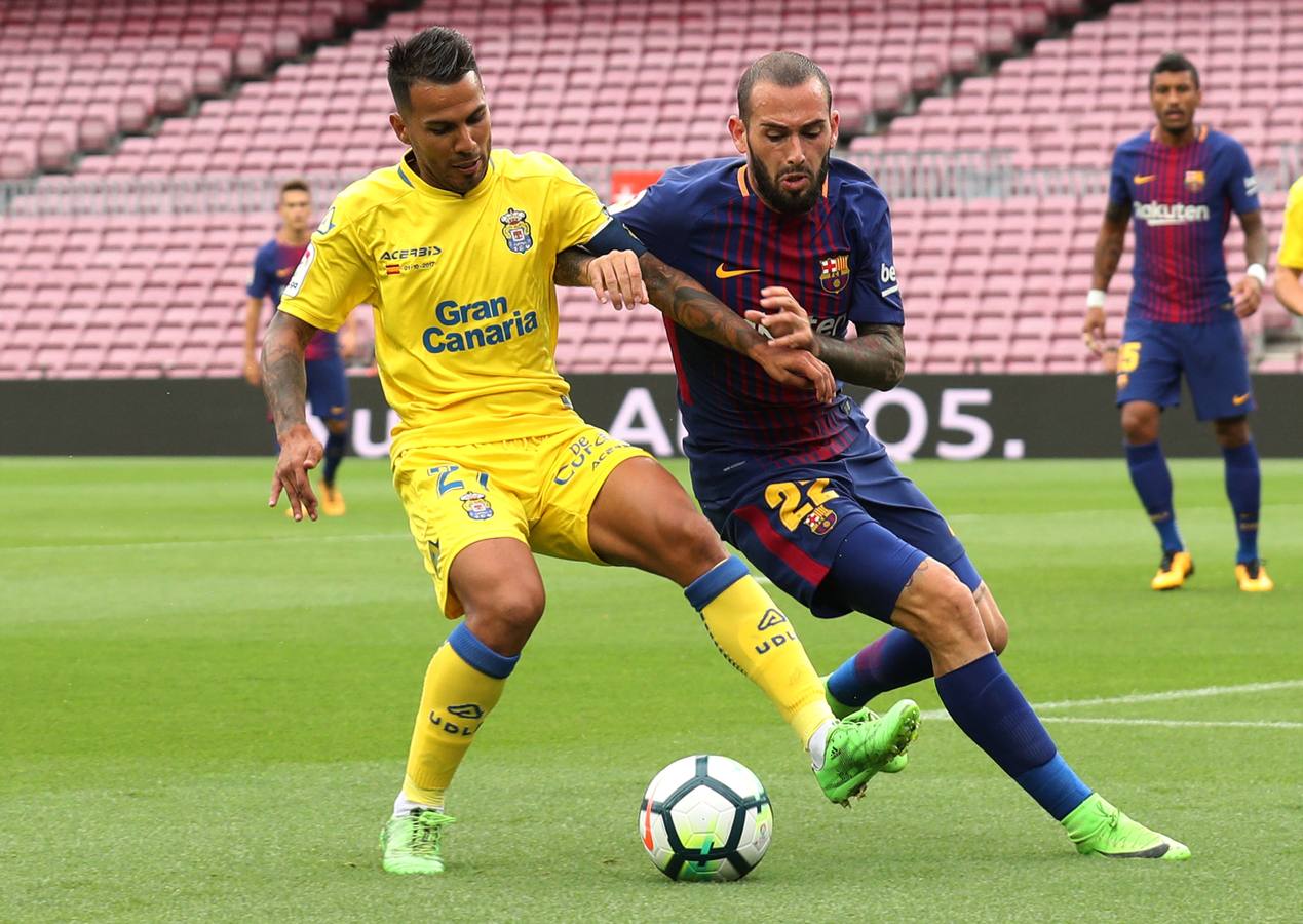 Las mejores imágenes del partido de la séptima joranda de Liga entre el Barcelona y e Las Palmas, que se ha disputado a puerta cerrada.