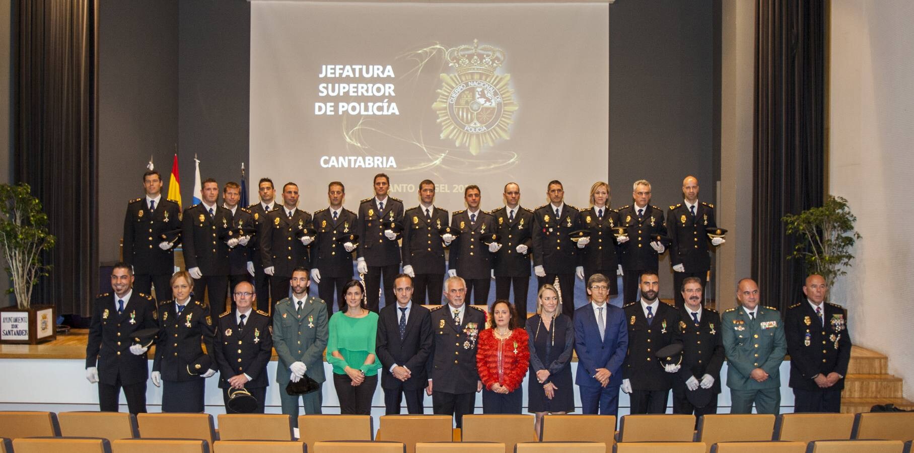La Policía Nacional ha honrado a sus patrones, los 'Santos Ángeles Custodios