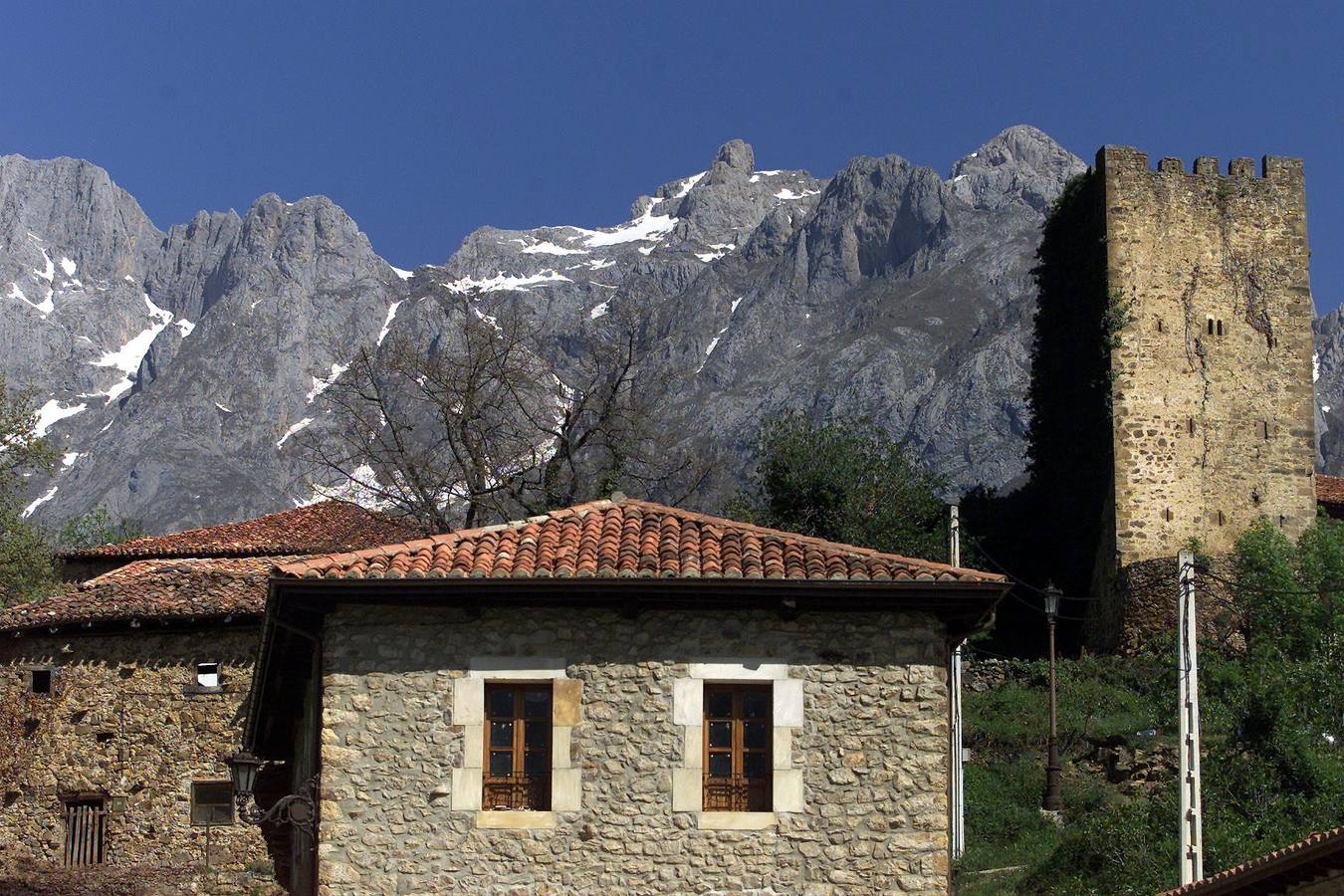 Las mejores imágenes de Mogrovejo, elegido &#039;Pueblo de Cantabria 2017&#039;