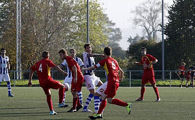 Chiri dimite tras un nuevo empate