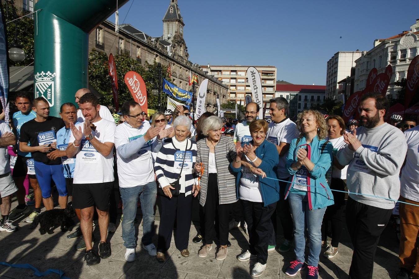 Multitudinaria marcha en favor de Amat