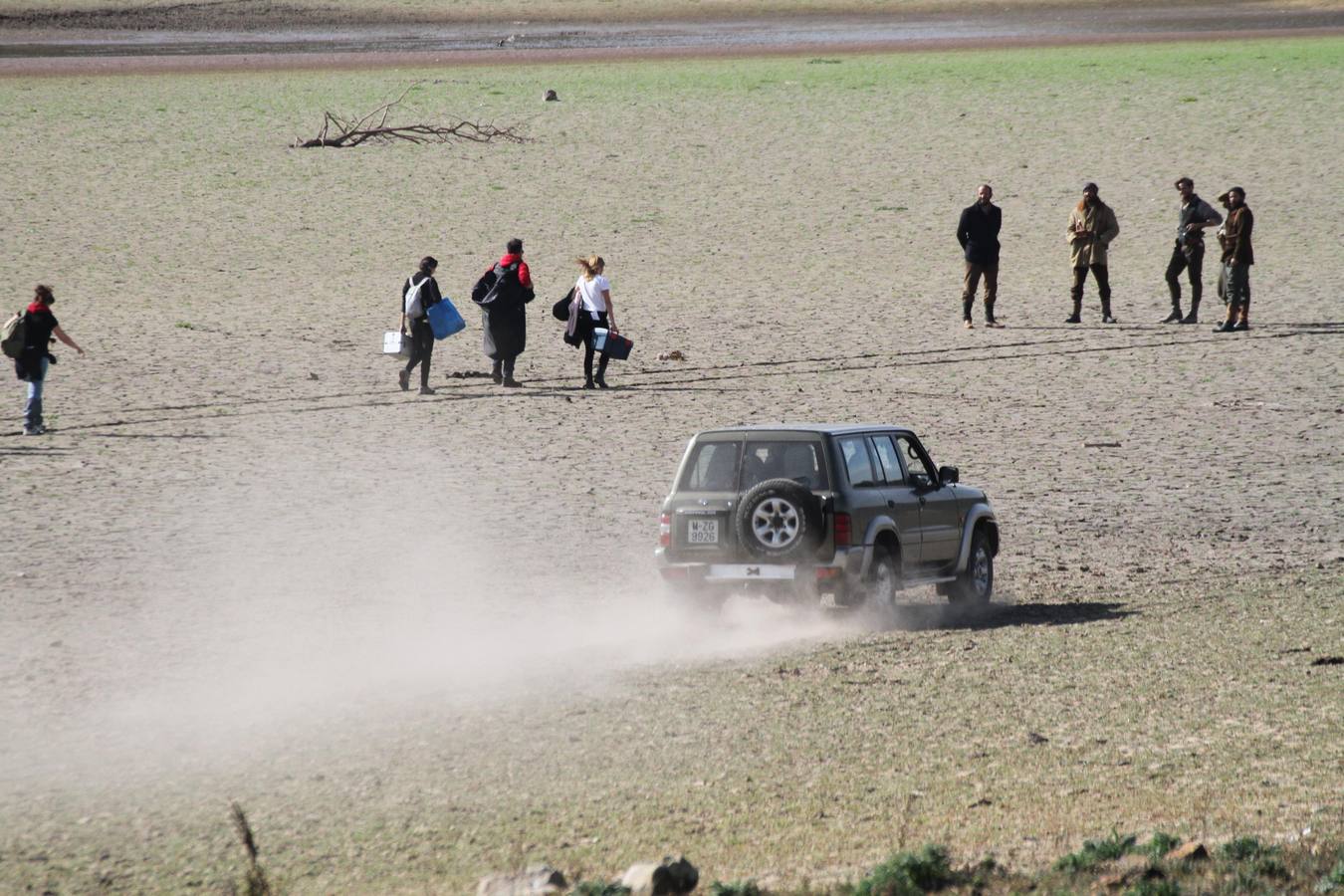 Los alrededores del pantano del Ebro serán escenario durante las próximas semanas -hasta finales de noviembre- del rodaje de 'Sordo', la nueva película del director Alfonso Cortés-Cavanillas, una adaptación de un cómic del mismo título sobre el mundo de los maquis.