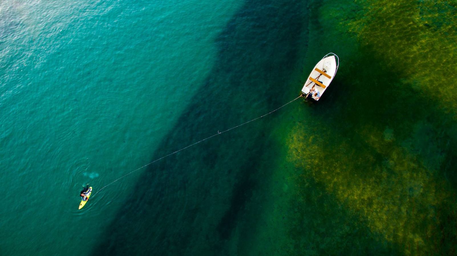 Laura García y Eduardo Suárez ganan el concurso fotográfico del Instituto de Hidráulica. Una treintena de las imágenes presentadas a esta primera edición, cuya temática eran los espacios naturales del litoral de Cantabria, se mostrará en una exposición itinerante 