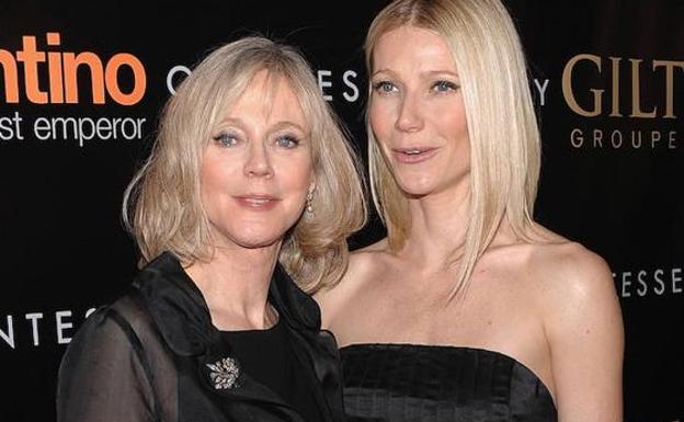 Gwyneth Paltrow, con su madre.