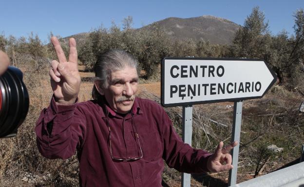 Miguel Montes Neiro el día de su puesta en libertad el 15 de febrero de 2012. 