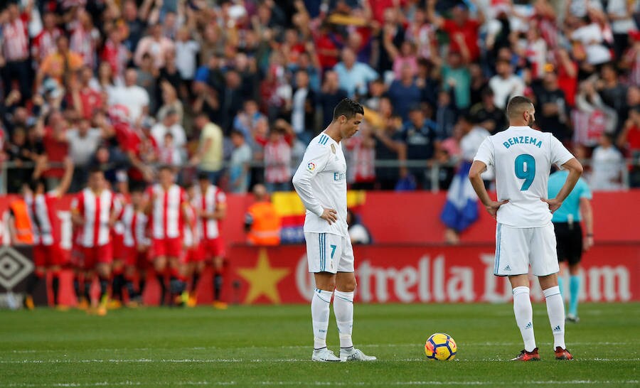 El Real Madrid visita Montilivi por primera vez en su historia ante un Girona que quiere hacerse fuerte en casa. Los blancos, quieren continuar con su buena racha a domicilio, en un duelo marcado por la tensión política.