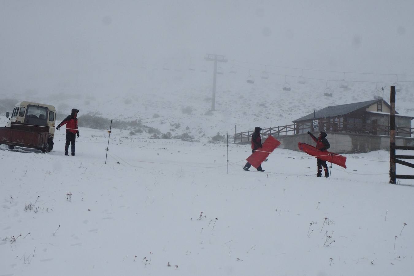 Nieve en la estación de Alto Campoo