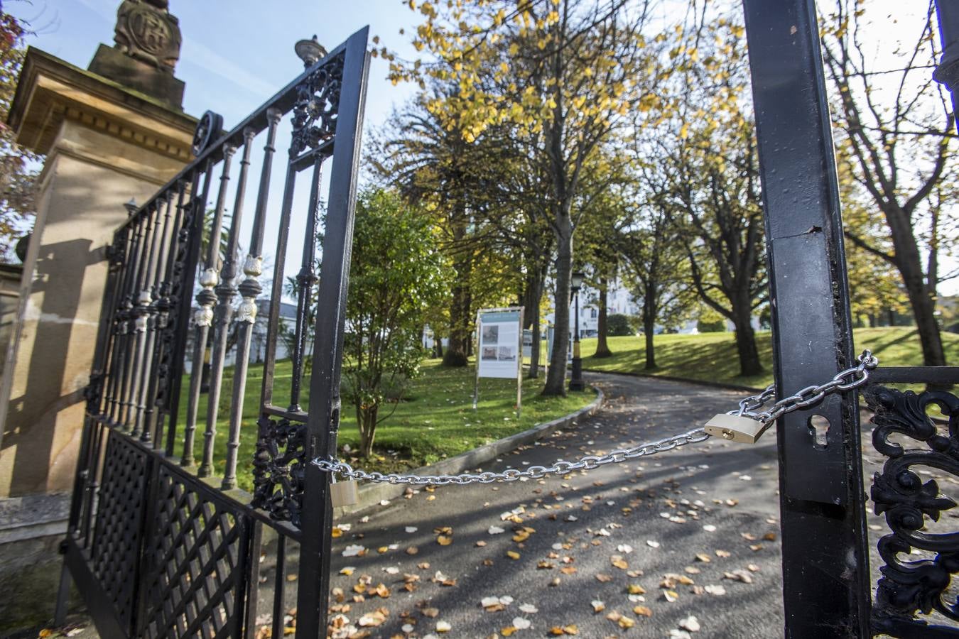 El objetivo de la intervención prevista es el rejuvenecimiento y puesta al día de las instalaciones del hotel, con especial énfasis en la actualización y mejora del confort de las habitaciones. Se invertirán 4 millones de euros y se reabrirá en primavera