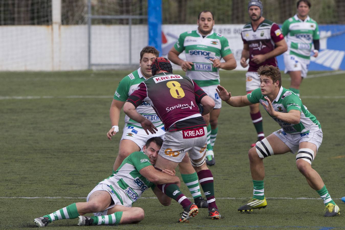 El Bathco cayó derrotado por 28-43 en casa ante el Eibar en un choque muy irregular de los santanderinos que tomaron ventaja en el marcador con el 28-10, pero ahí se acabó su bagaje anotador.