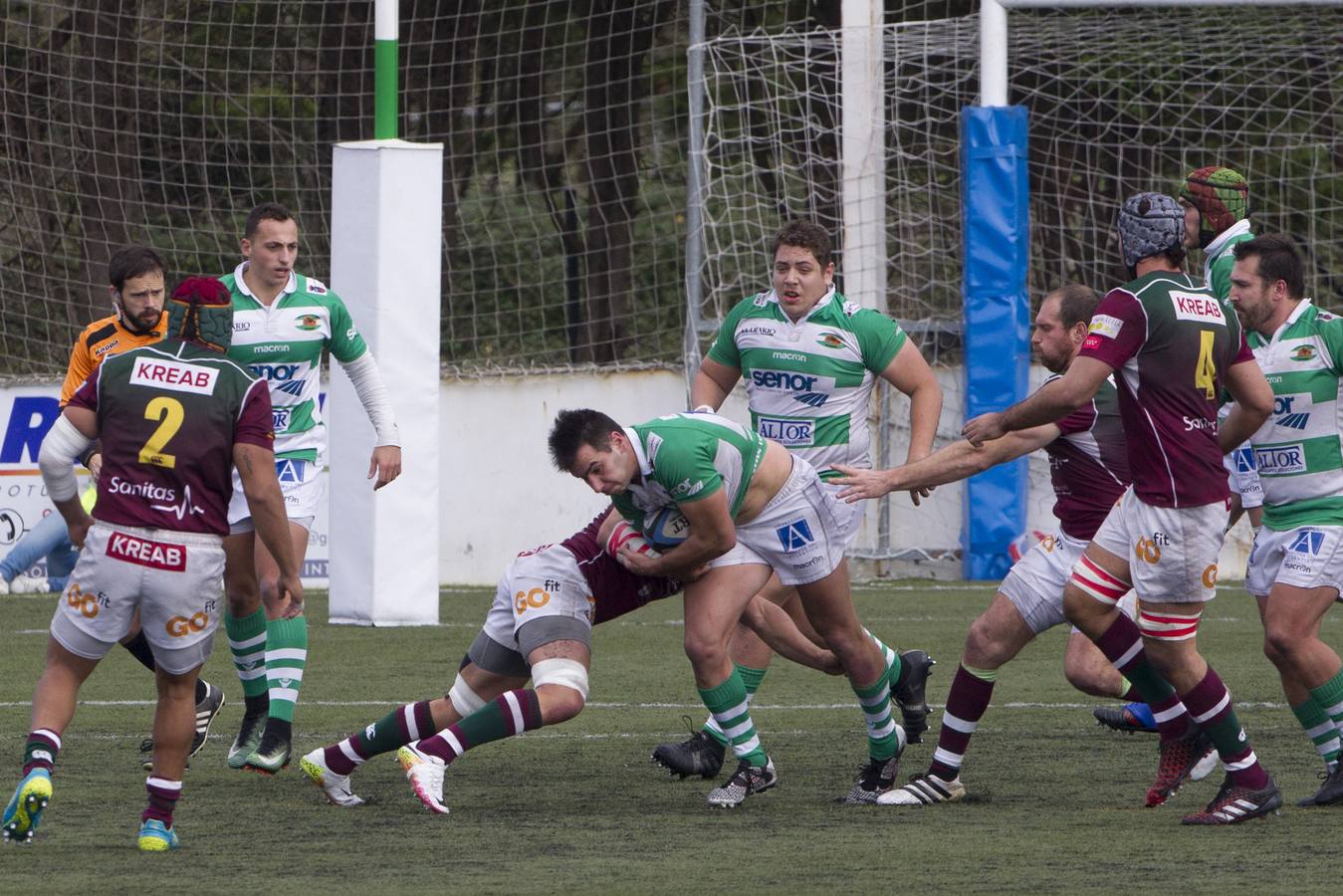 El Bathco cayó derrotado por 28-43 en casa ante el Eibar en un choque muy irregular de los santanderinos que tomaron ventaja en el marcador con el 28-10, pero ahí se acabó su bagaje anotador.