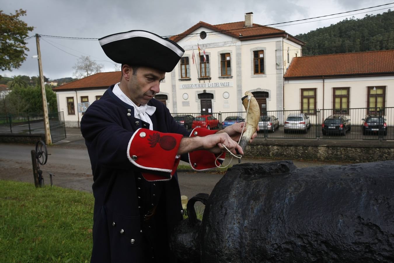 Cañonazo en honor a la fábrica de artillería de La Cavada