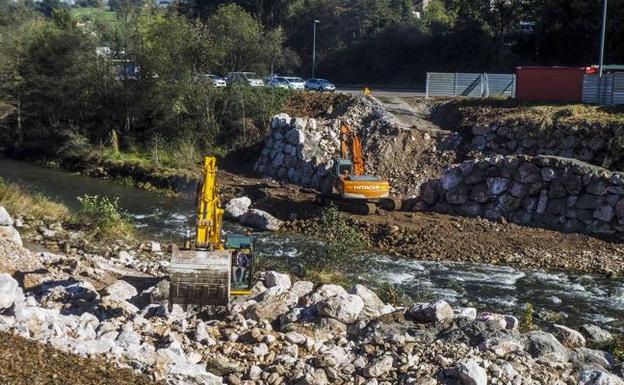 C´s Buelna exige al Gobierno explicaciones sobre la paralización de las obras del puente Ranero en Los Corrales