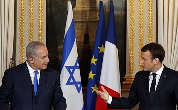 Benjamin Netanyahu y Emmanuel Macron, tras su reunión en París.