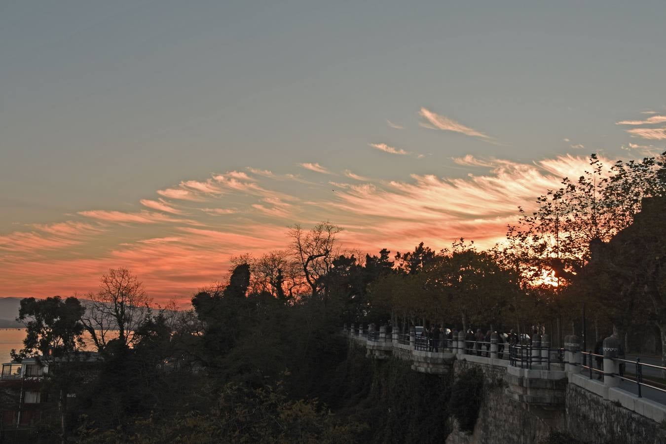 El otoño transforma la imagen de Santander y su bahía, que brillan con luz propia en esta época del año.