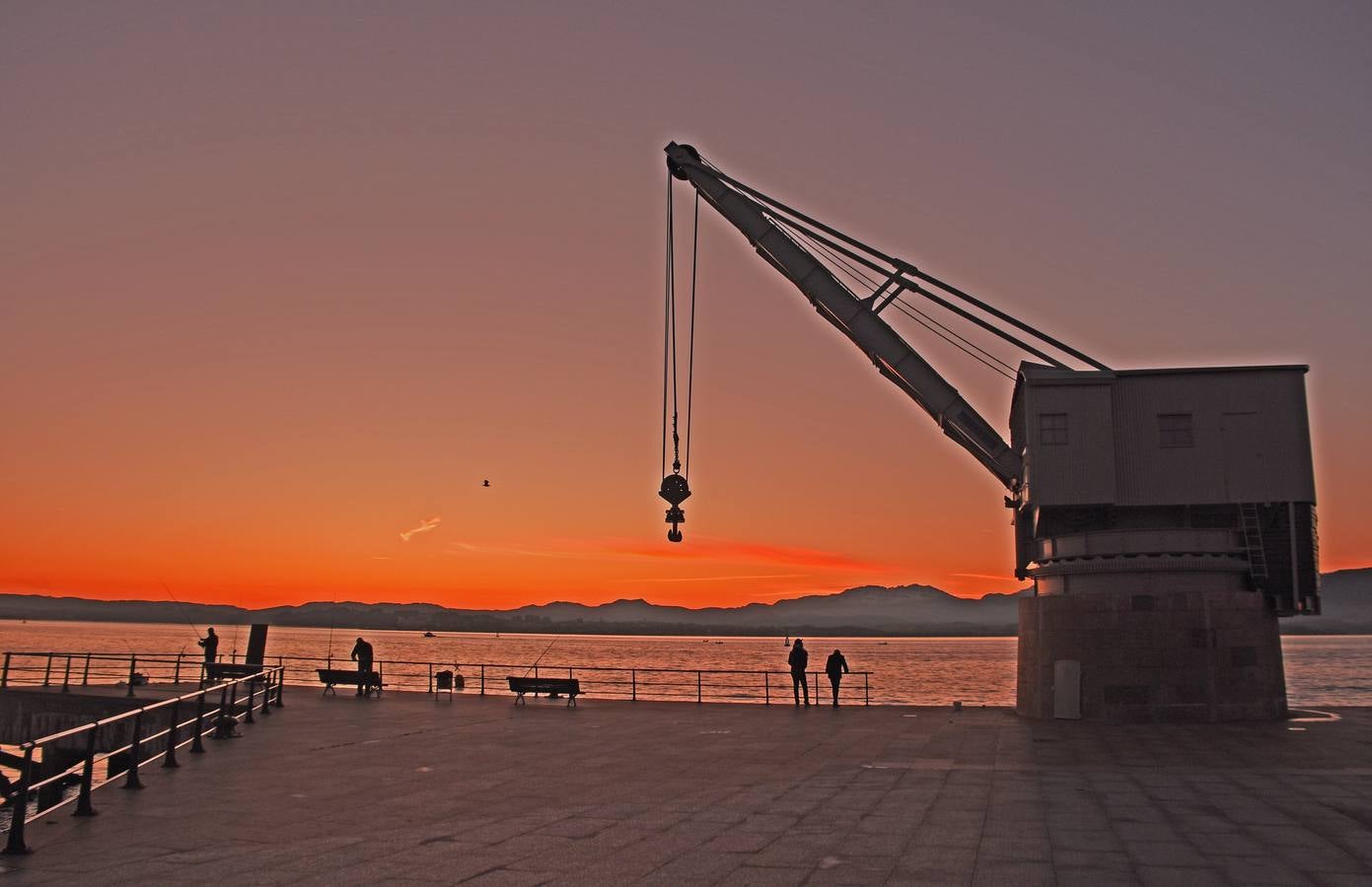 El otoño transforma la imagen de Santander y su bahía, que brillan con luz propia en esta época del año.