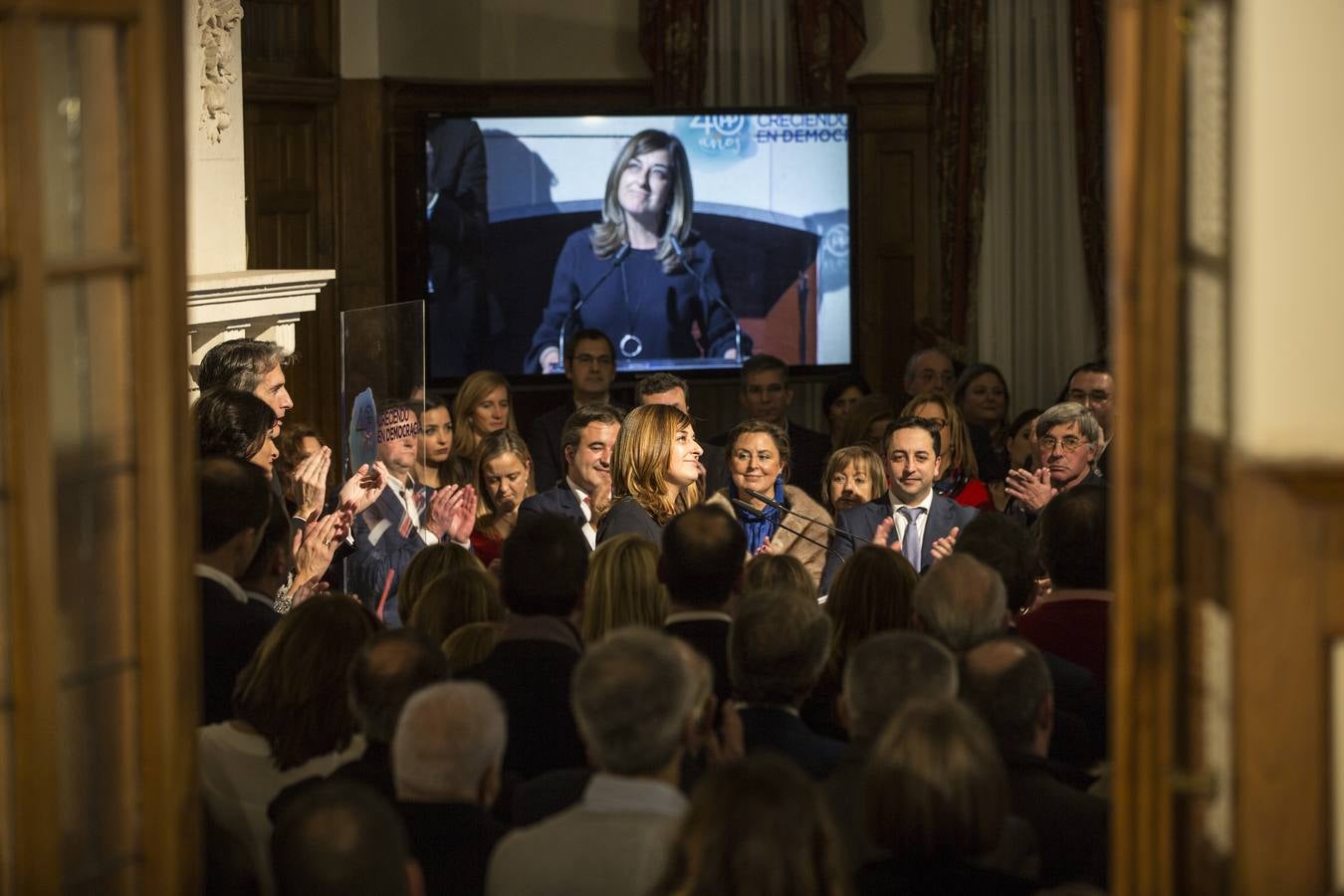 Buruaga ve al PP como «una máquina de ganar elecciones», pero «habrá que tender puentes»