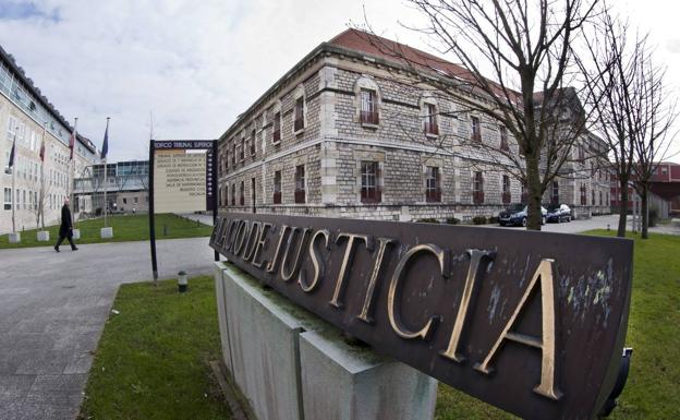 El Gobierno de Cantabria contratará más interinos para la Administración de Justicia en 2018