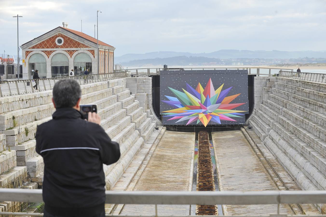 Okuda deja su sello en Gamazo