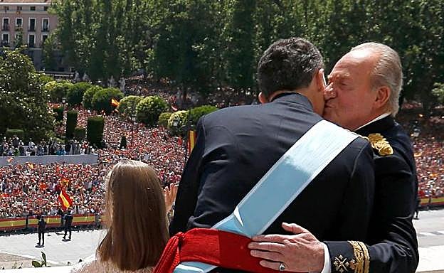 Galería. La vida de Don Juan Carlos, en imágenes.