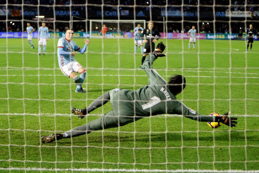 El Real Madrid empató ante el Celta en Balaídos, 2-2, en la jornada 18 de Liga. El cuadro vigués se adelantó con Wass y Bale remontó para los blancos. Sin embargo, Maxi Gómez marcó la igualada en los instantes finales.