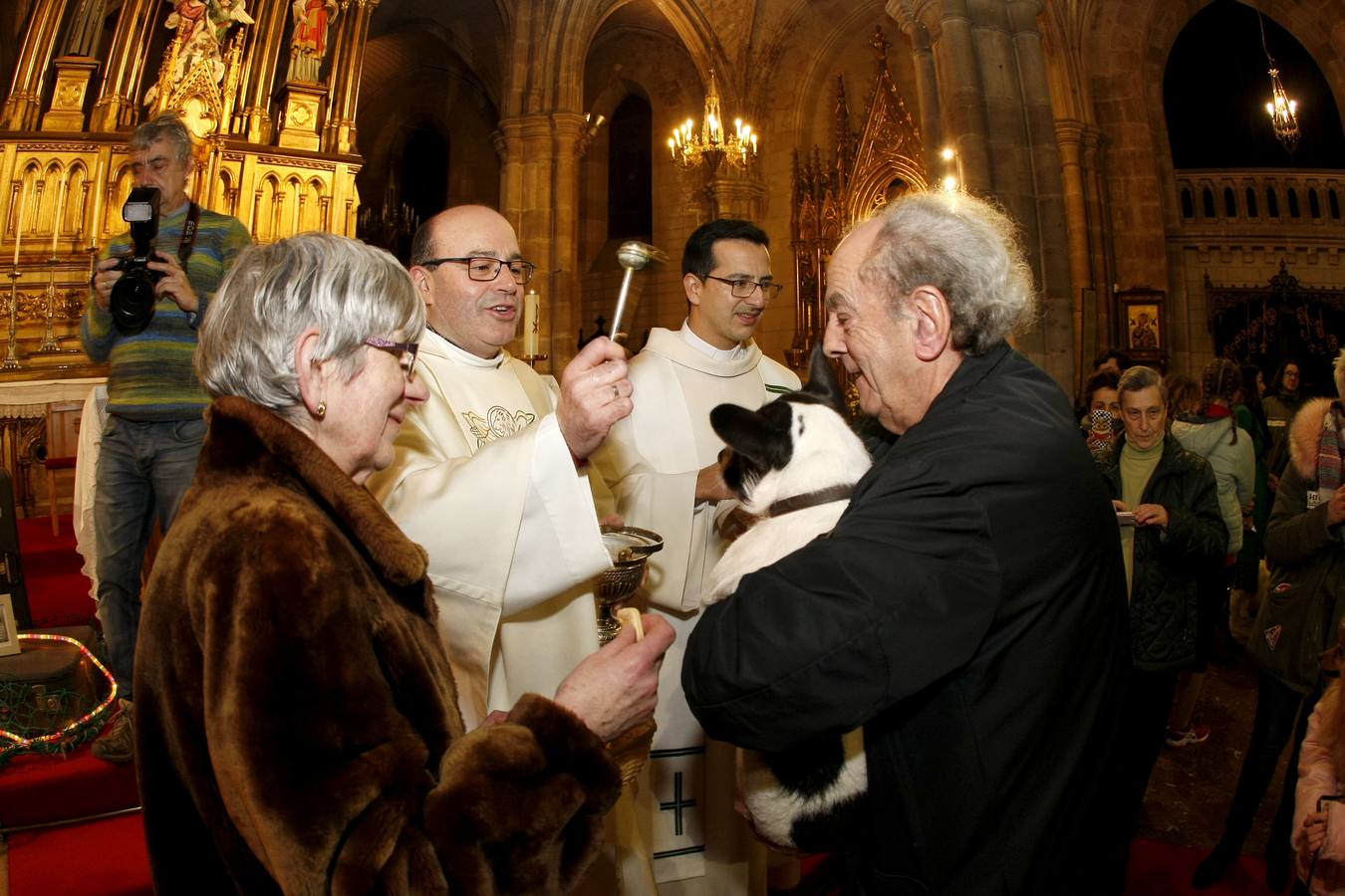 La bendición para las mascotas de Torrelavega el día de San Antón