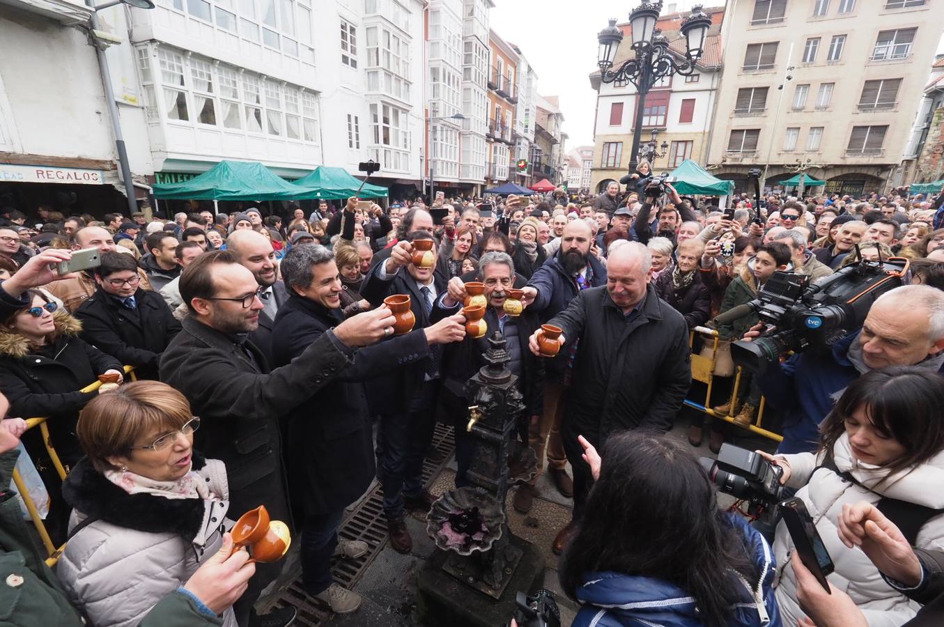 La capital campurriana ha celebrado de forma multitudinaria la festividad de San Sebastián, en la que ha tenido lugar el concurso de ollas ferroviarias.