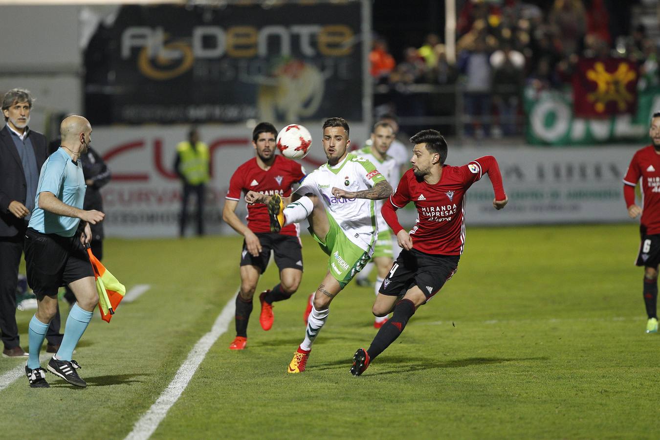 Las mejores fotos del partido del Racing en Miranda de Ebro.