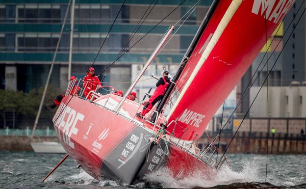 Pablo Arrarte, a la caña del 'Mapfre'.