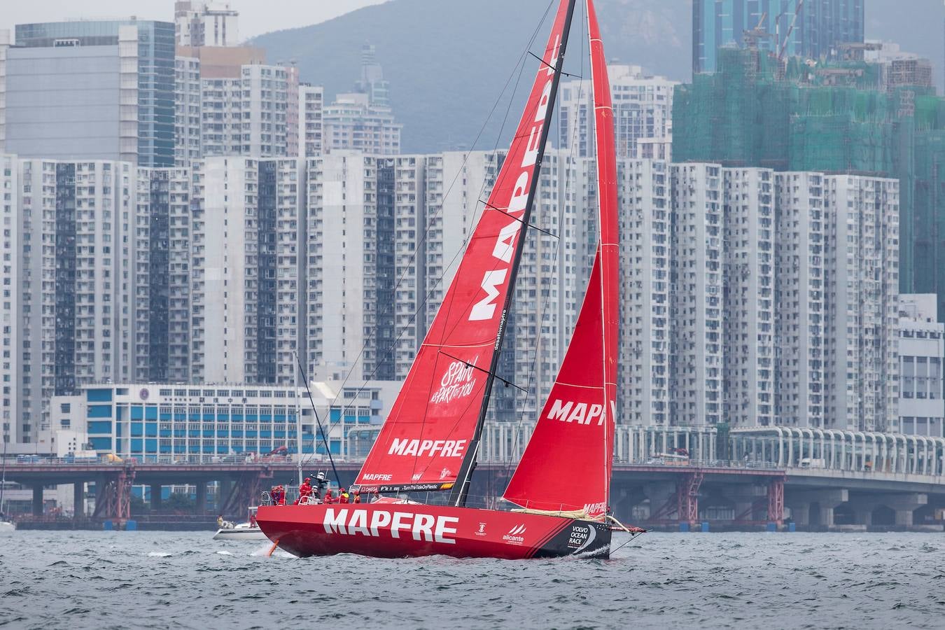 Cuarto puesto del &#039;Mapfre&#039; en la regata costera de Hong Kong