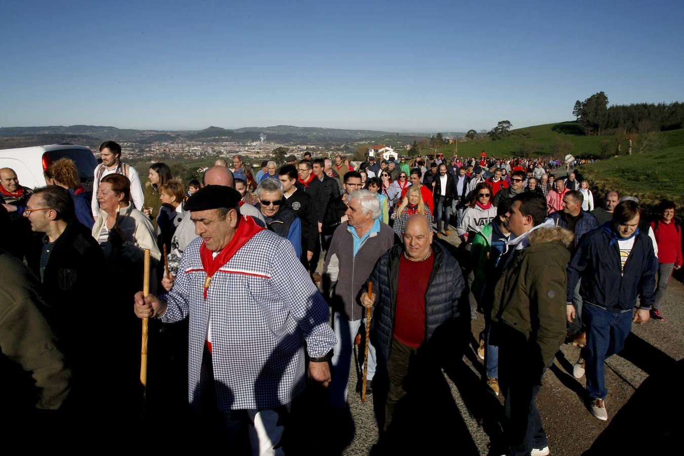 La subida a La Montaña en albarcas por San Blas