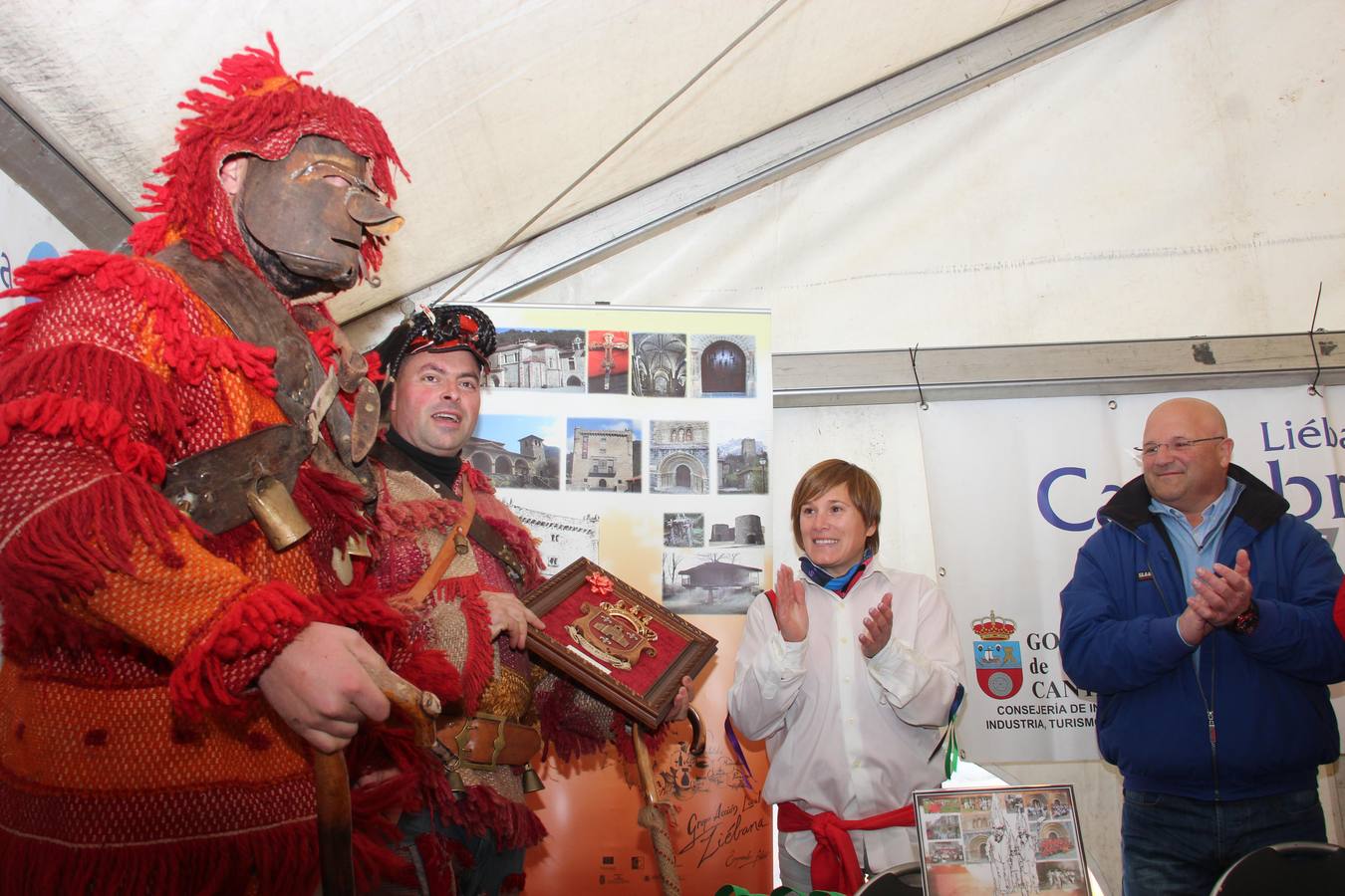 El carnaval de Piasca, bajo la nieve