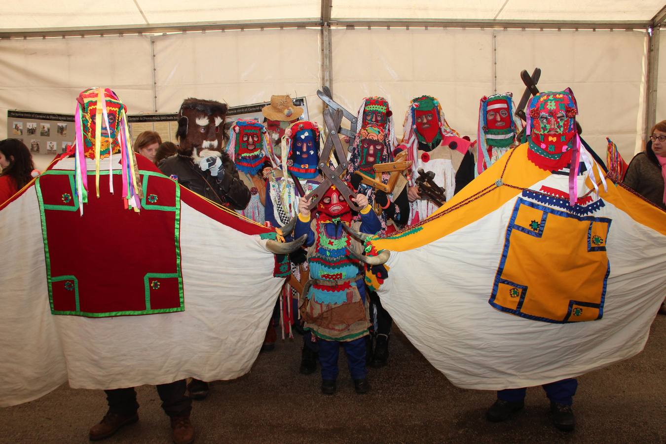 El carnaval de Piasca, bajo la nieve