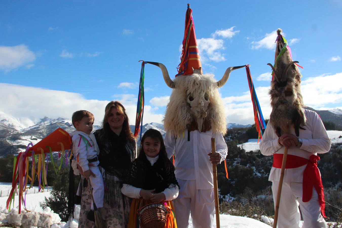 El carnaval de Piasca, bajo la nieve