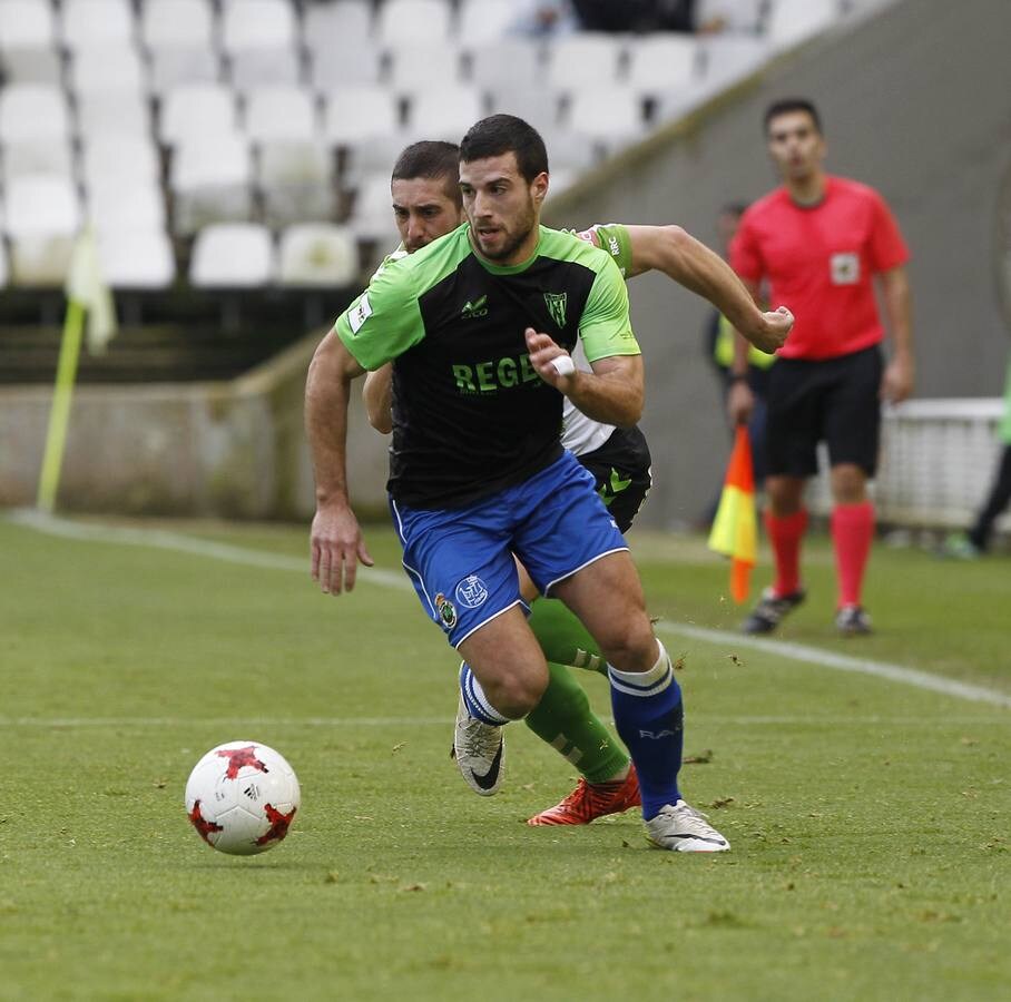 El Racing se impone al Izarra por la mínima