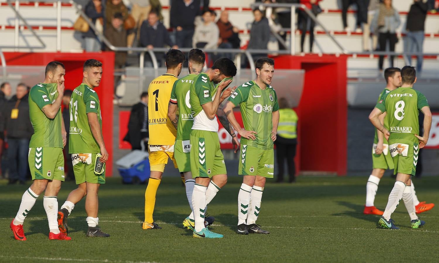 El Racing ha caído ante el Athletic B por 3 goles a 0 en un pobre partido disputado en Lezama