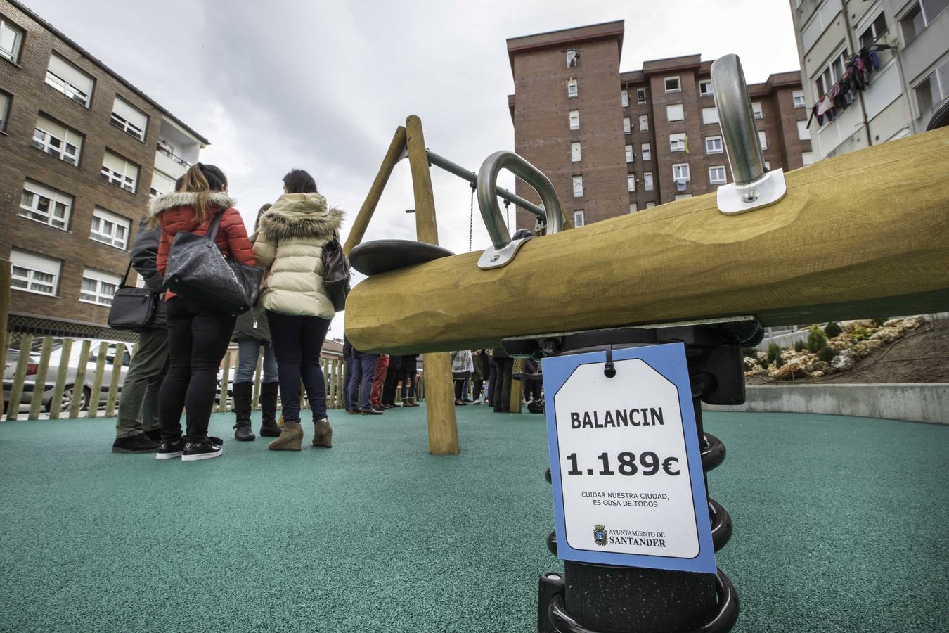 Fotos: Fernando de los Ríos estrena parque infantil