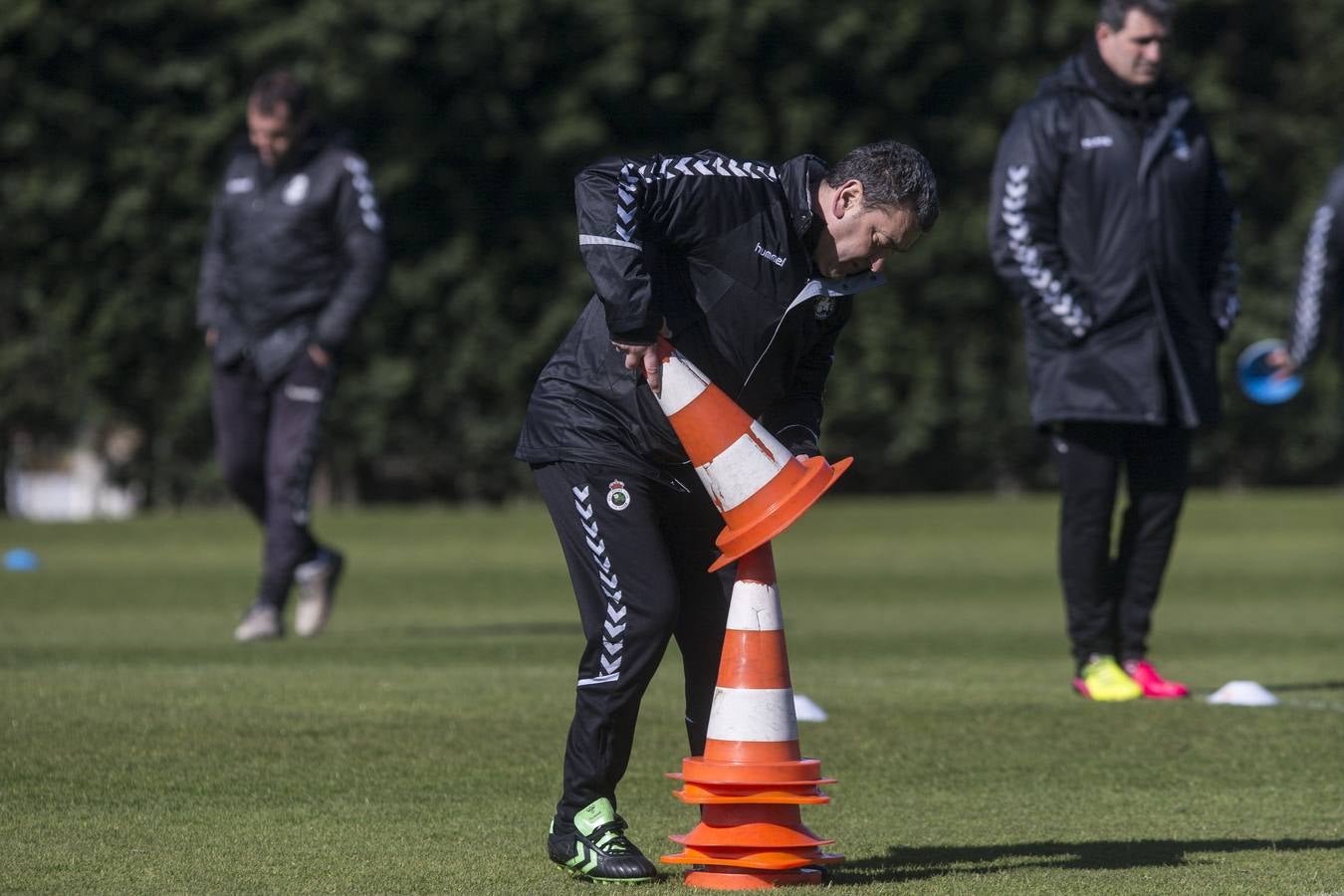 Fotos: Entrenamiento del Racing para preparar su visita a Barakaldo