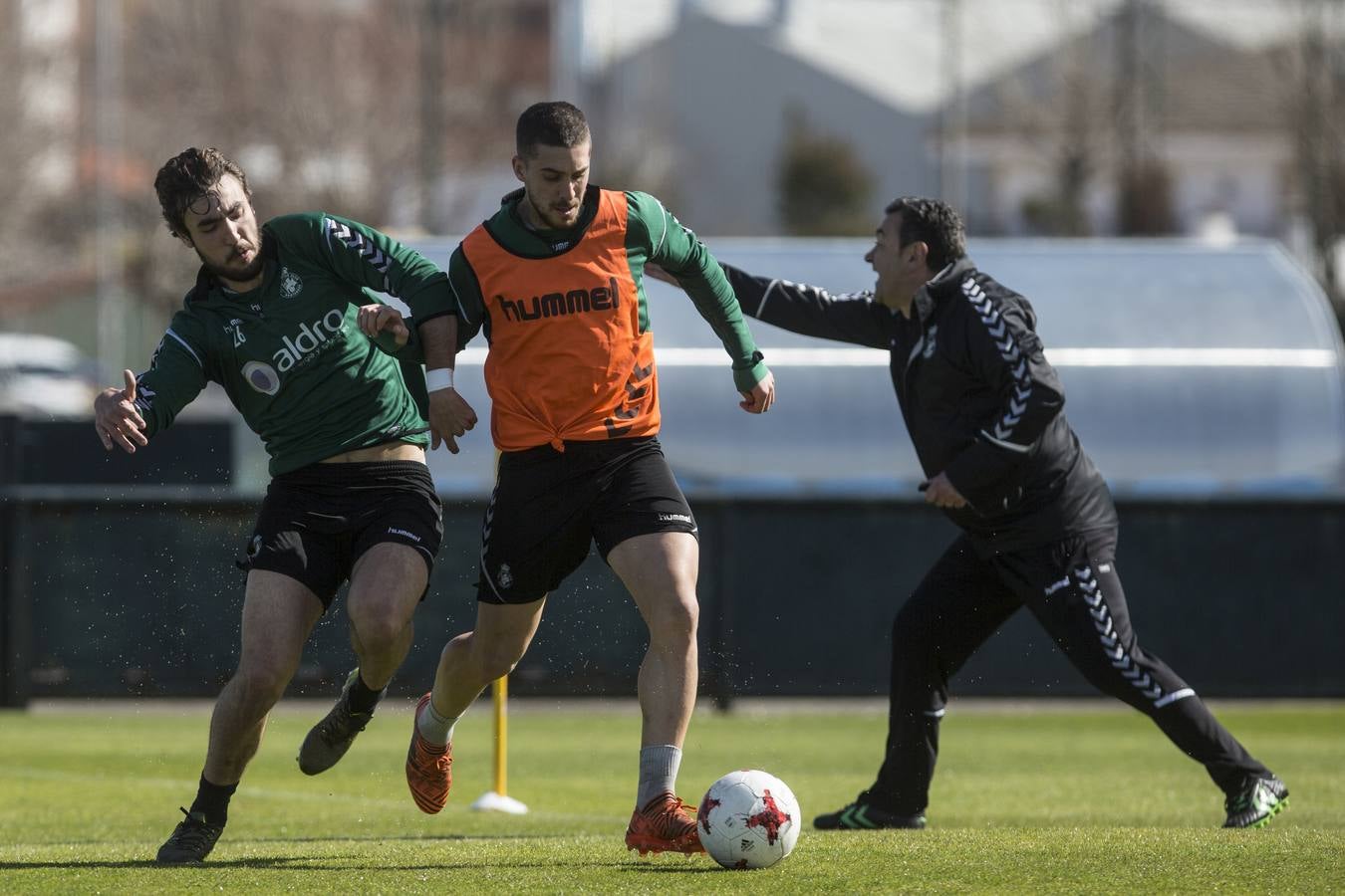 Fotos: Entrenamiento del Racing para preparar su visita a Barakaldo