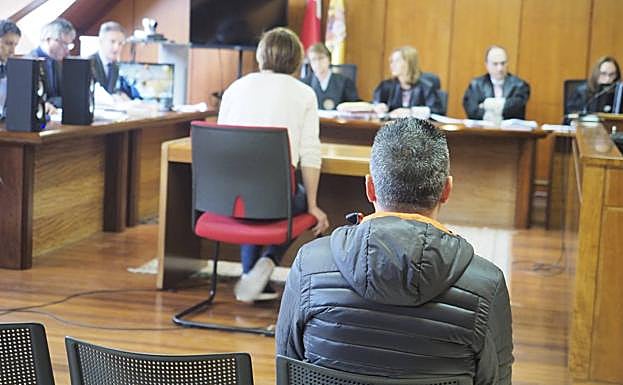 El acusado de abusar de su hija de 3 años reconoce los hechos y acepta 10 años de prisión