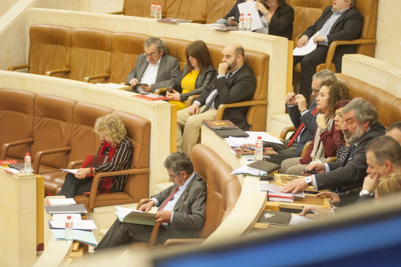 Fotos: El Parlamento aprueba la Ley de Transparencia de Cantabria