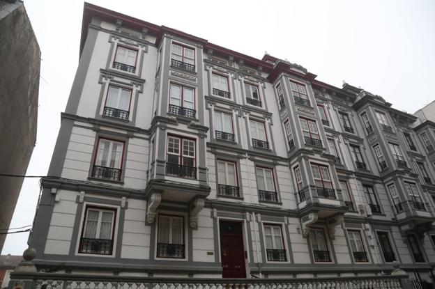 Edificio de la calle Santa Lucía donde se tendió la emboscada a El Cariñoso.