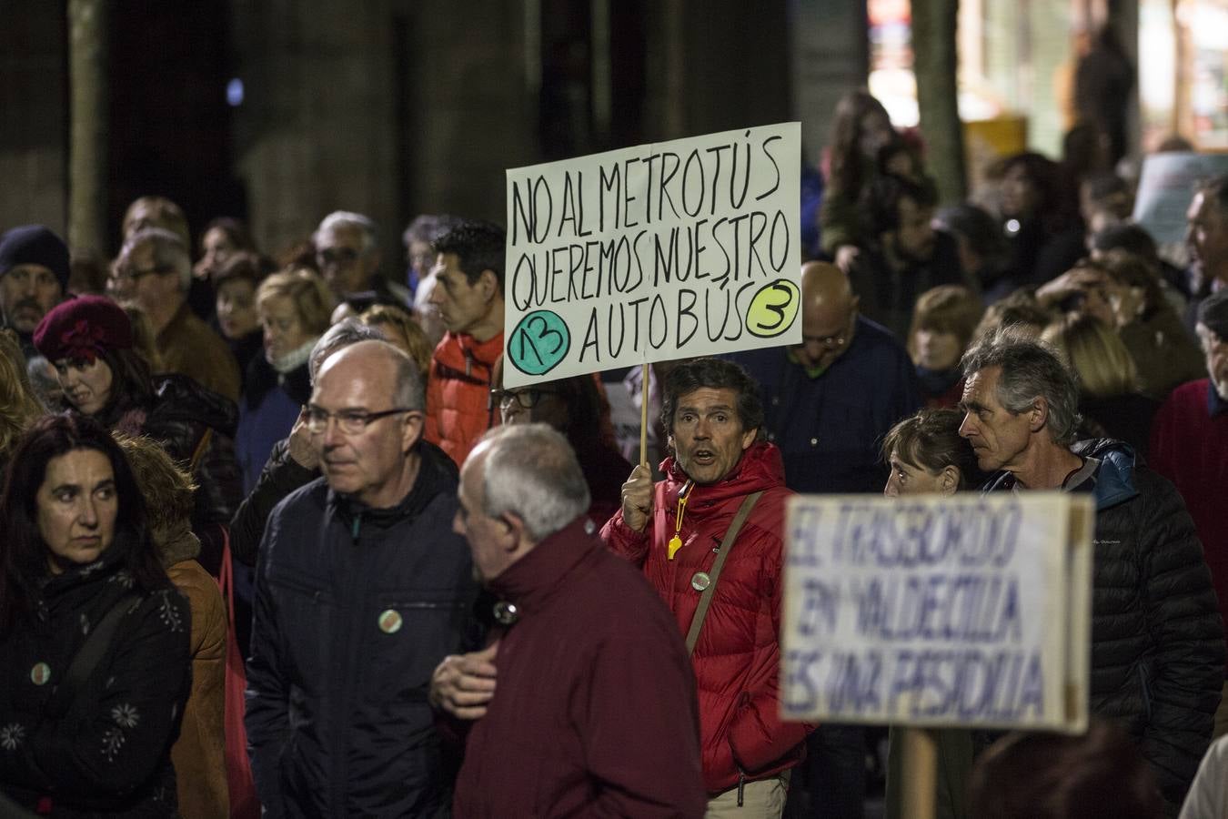 Fotos: Manifestación contra el MetroTUS