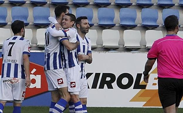 La Gimnástica encabeza la clasificación de Tercera tras cinco meses sin perder