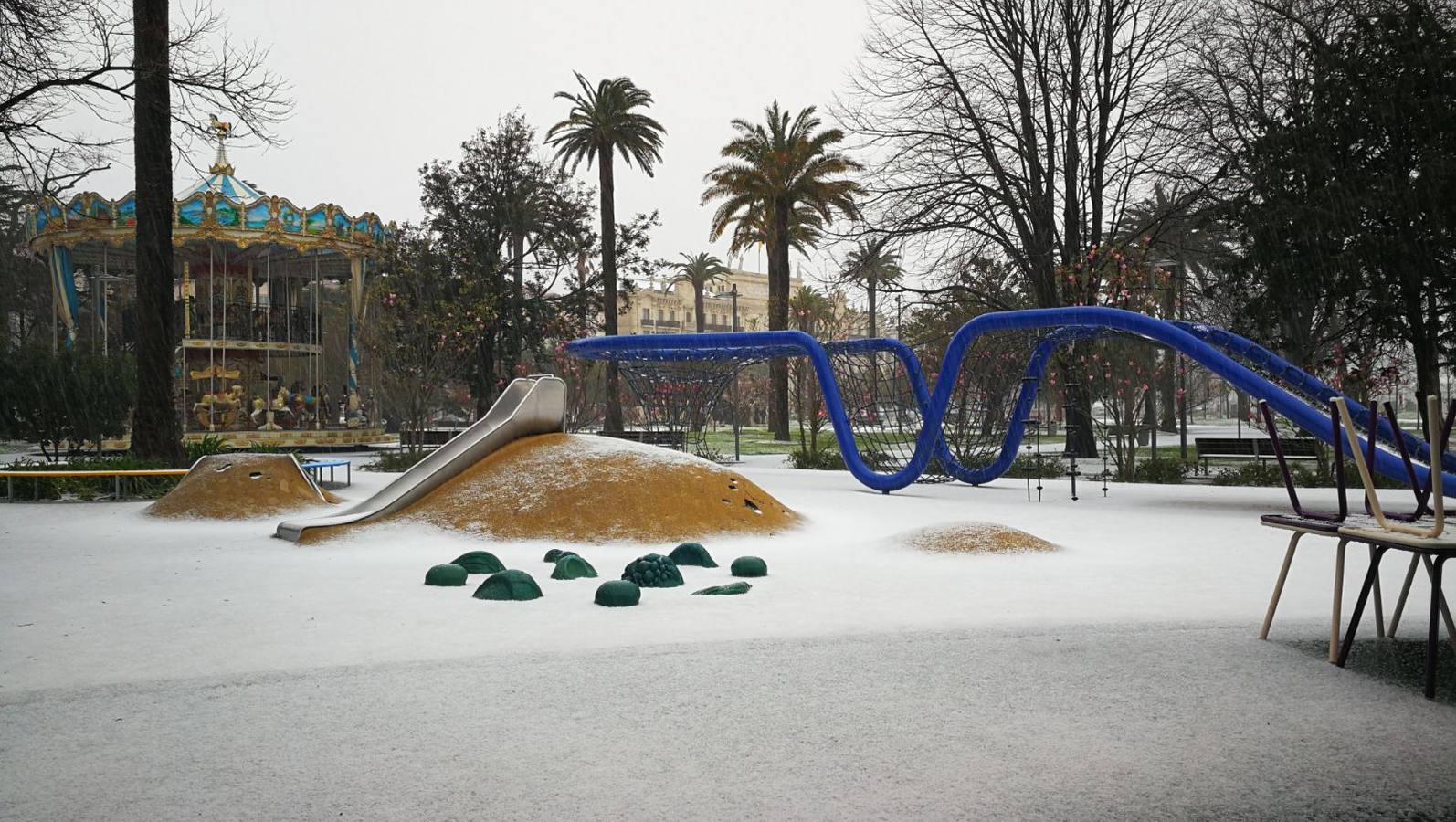 Fotos: El granizo cubre de blanco Santander