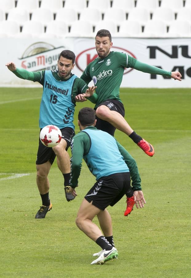 Fotos: El Racing prepara el partido ante el Burgos