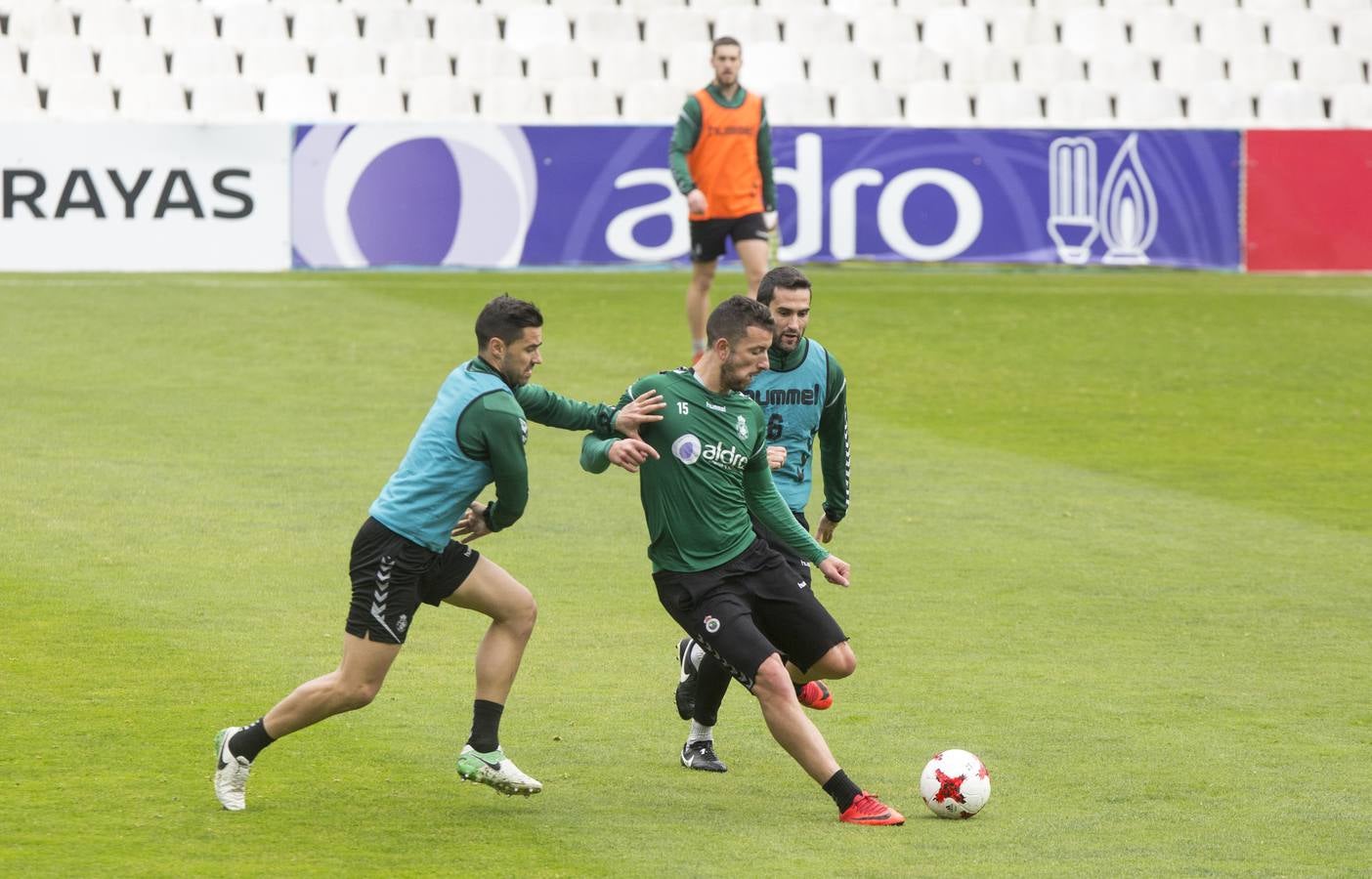 Fotos: El Racing prepara el partido ante el Burgos