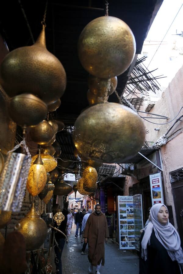 Lámparas tradicionales marroquíes, en el zoco.